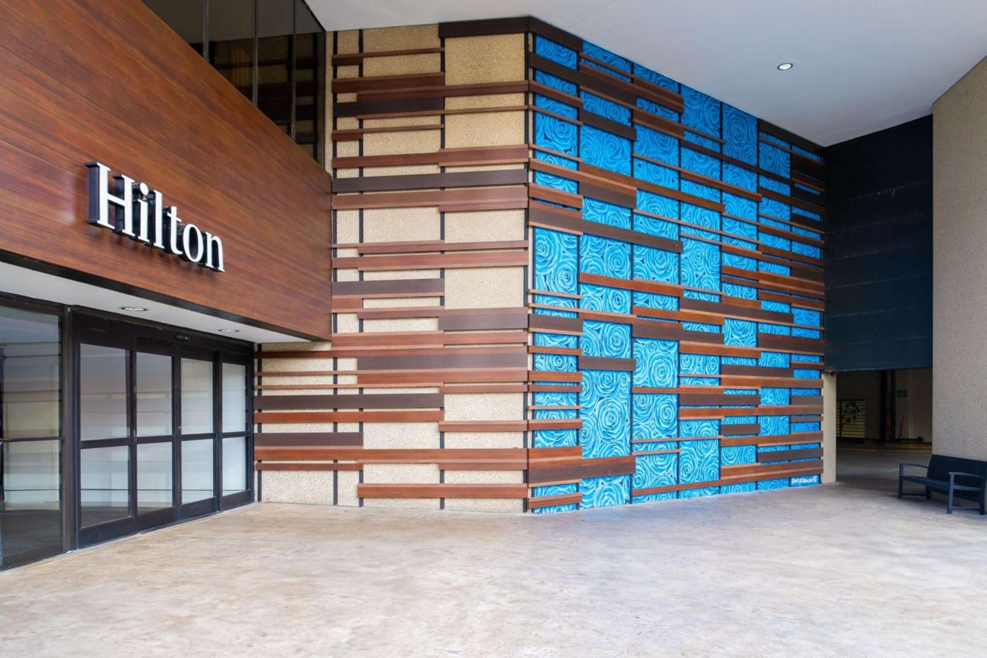 Отель Hilton Lexington Downtown Экстерьер фото