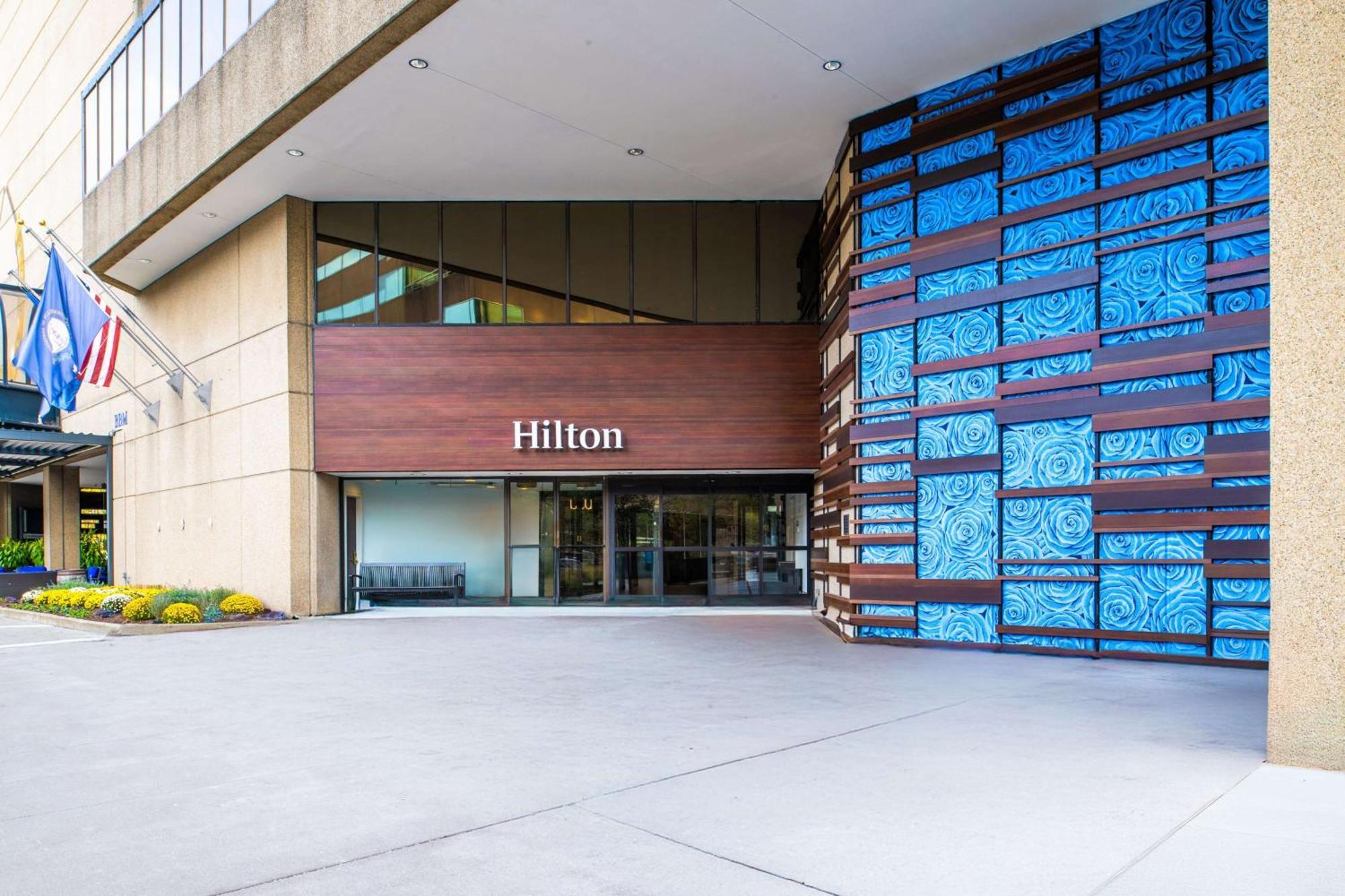Отель Hilton Lexington Downtown Экстерьер фото